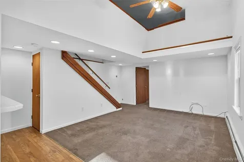 412 Ruskey Lane Hyde Park NY 12538