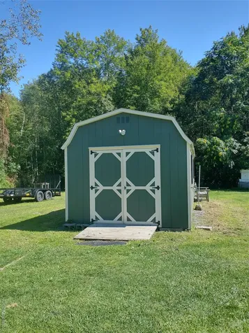 412 Ruskey Lane Hyde Park NY 12538