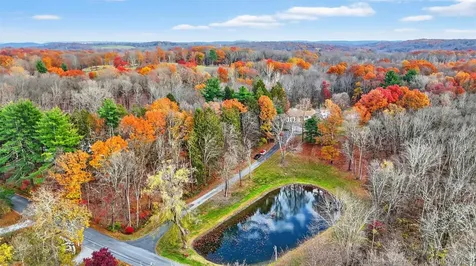 412 Ruskey Lane Hyde Park NY 12538