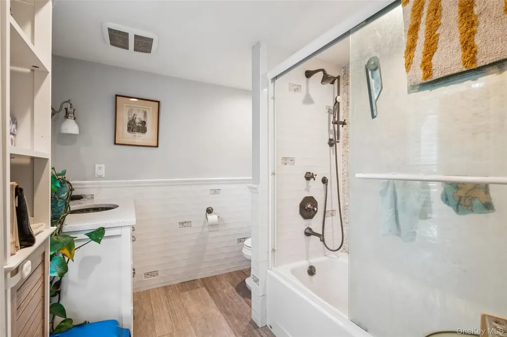 59 Jackson Avenue Huntington NY 11743