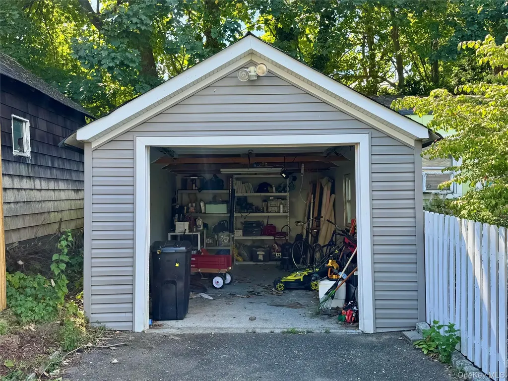 59 Jackson Avenue Huntington NY 11743