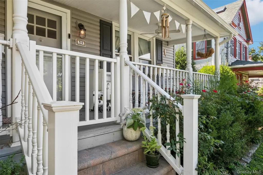 59 Jackson Avenue Huntington NY 11743