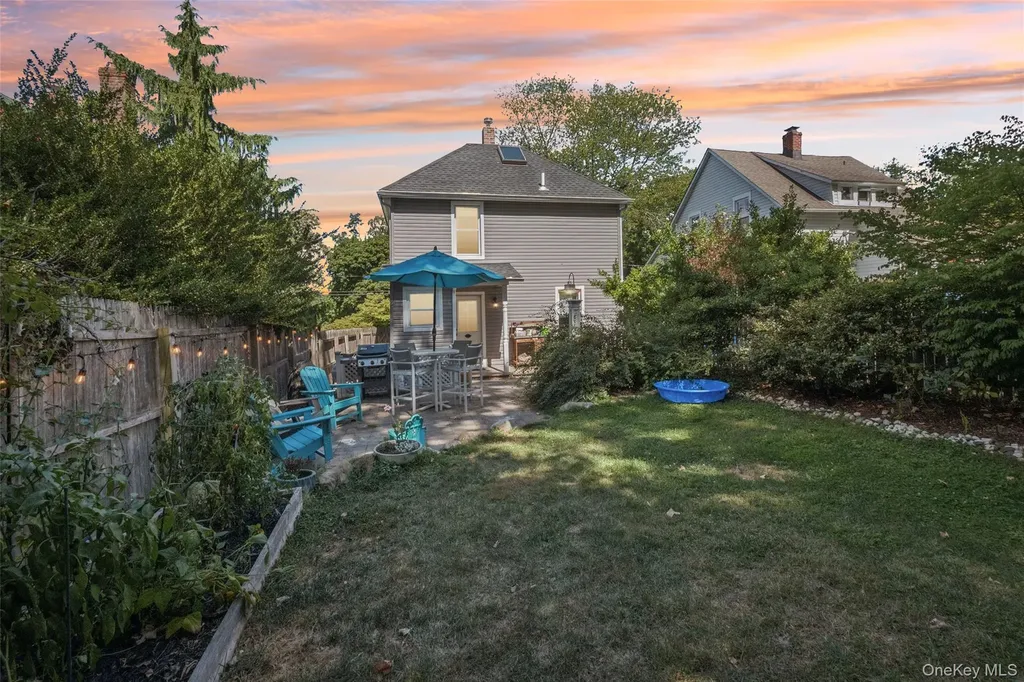 59 Jackson Avenue Huntington NY 11743