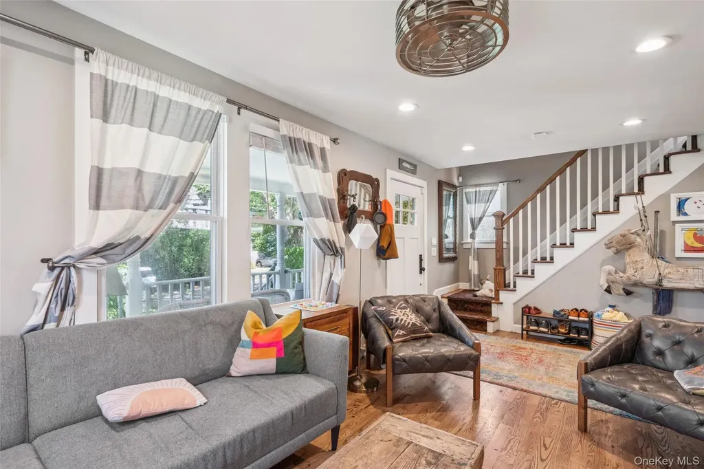 59 Jackson Avenue Huntington NY 11743