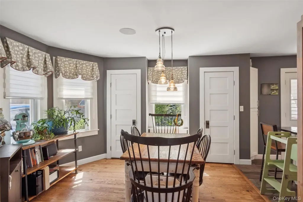 59 Jackson Avenue Huntington NY 11743