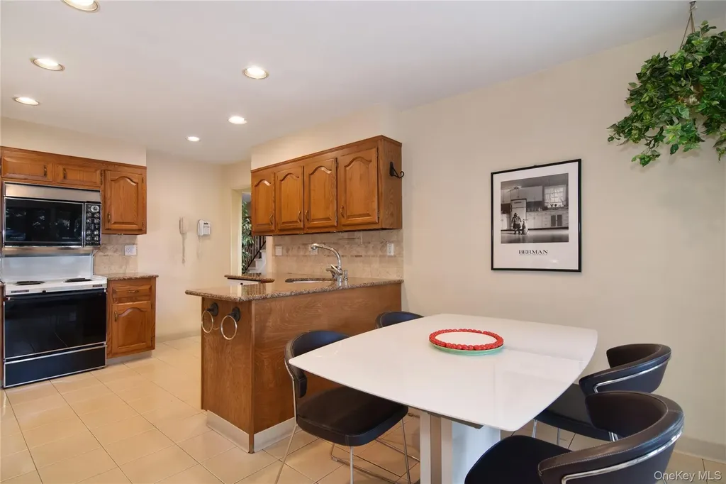 15 Old Forge Lane Tarrytown NY 10591