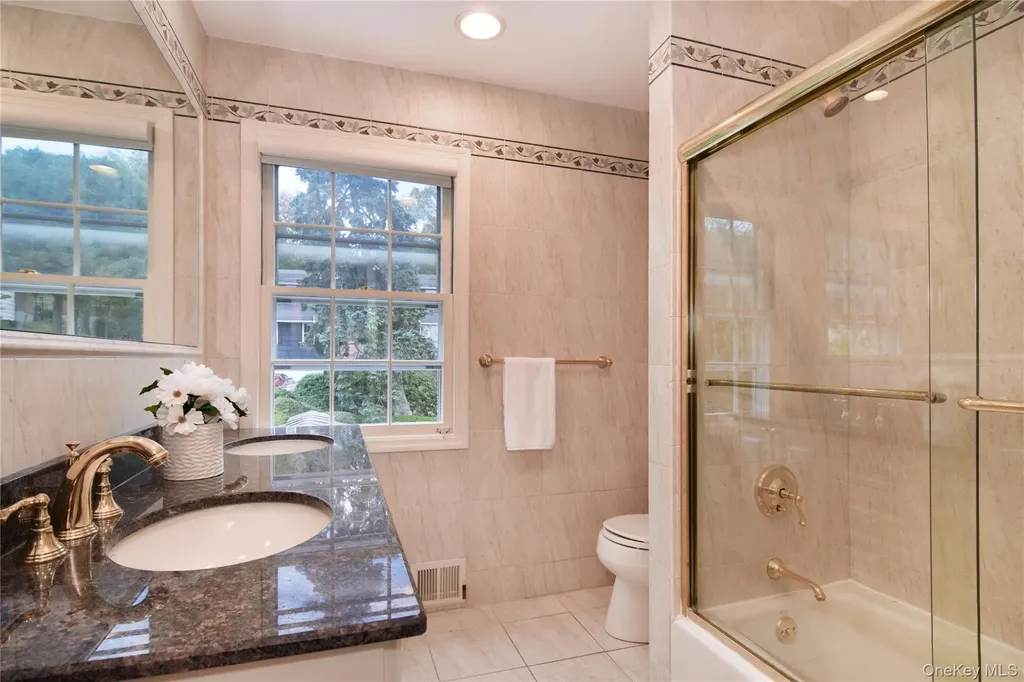 15 Old Forge Lane Tarrytown NY 10591