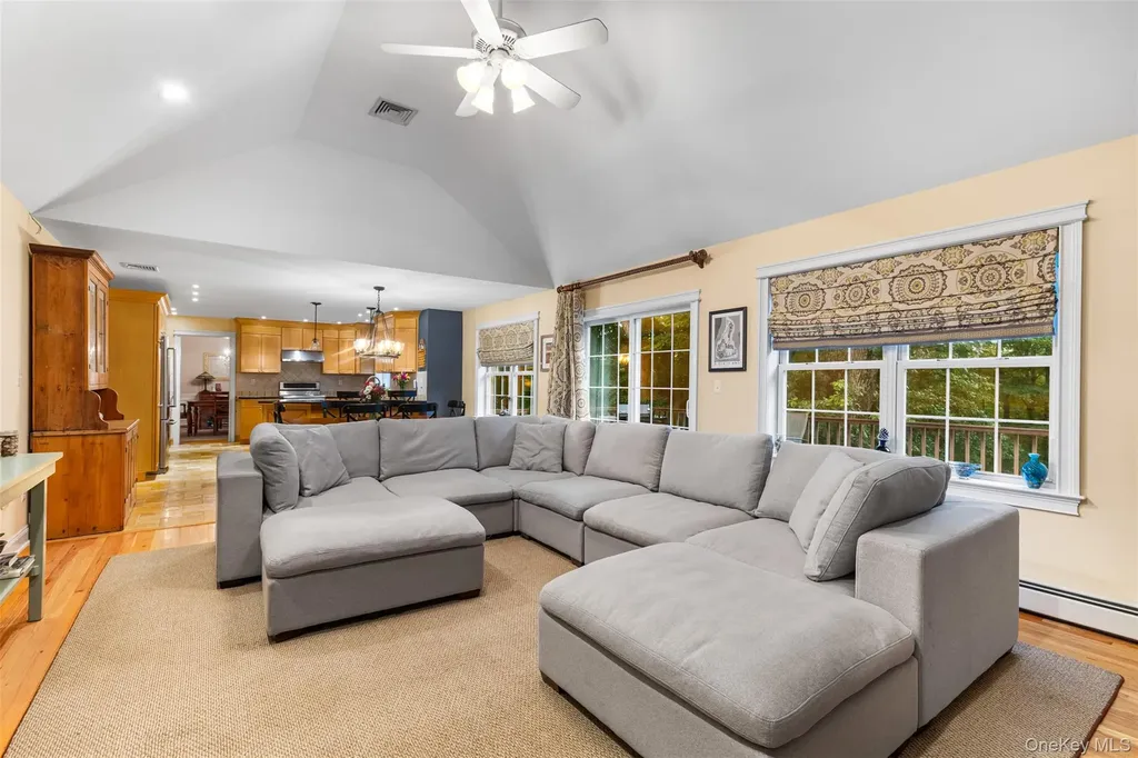 17 Ruby Lane Carmel NY 10512