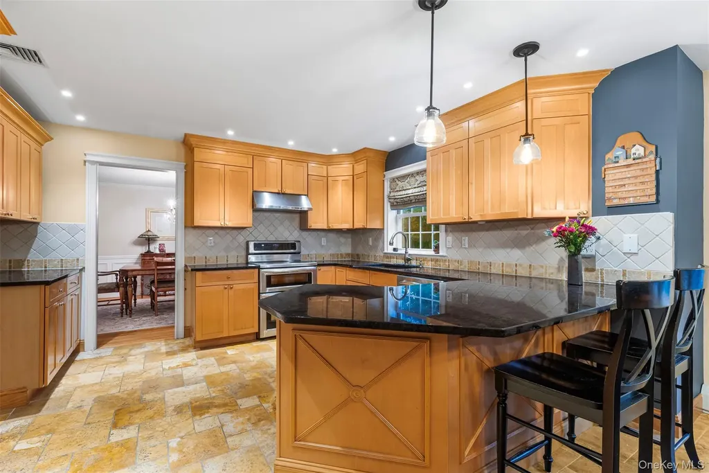 17 Ruby Lane Carmel NY 10512