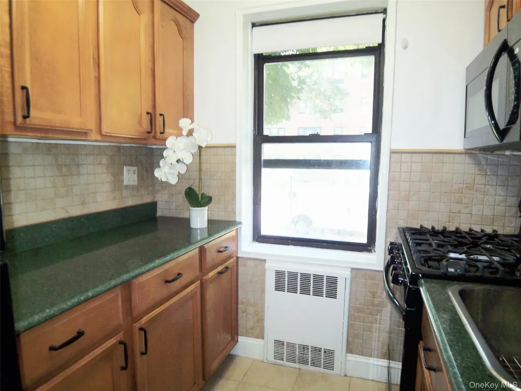 485 E Lincoln Avenue Mount Vernon NY 10552