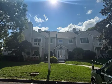 18 Bayberry Drive Peekskill NY 10566