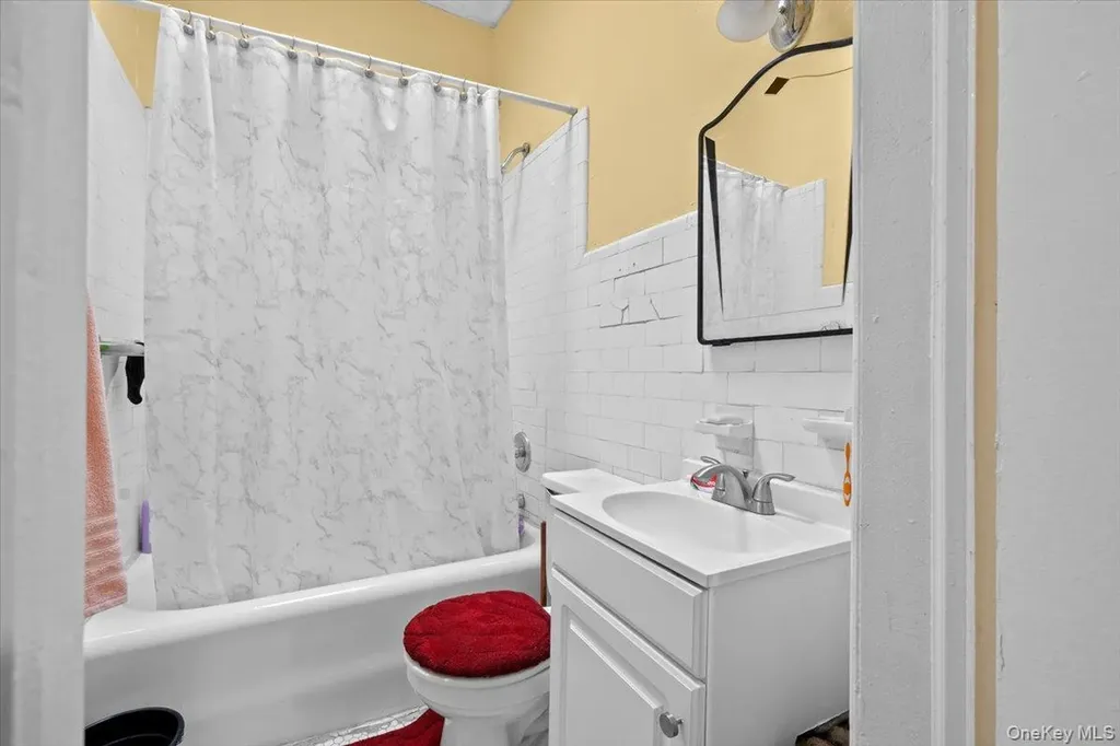 515 E 26th Street Brooklyn NY 11210