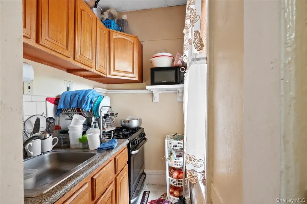 515 E 26th Street Brooklyn NY 11210