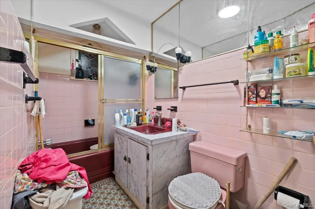 515 E 26th Street Brooklyn NY 11210