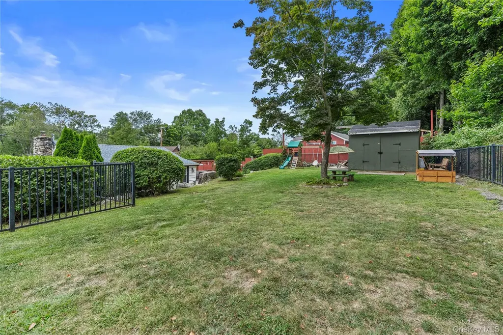 2 Glenbrook Road Carmel NY 10512