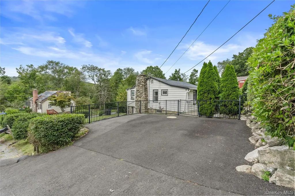 2 Glenbrook Road Carmel NY 10512