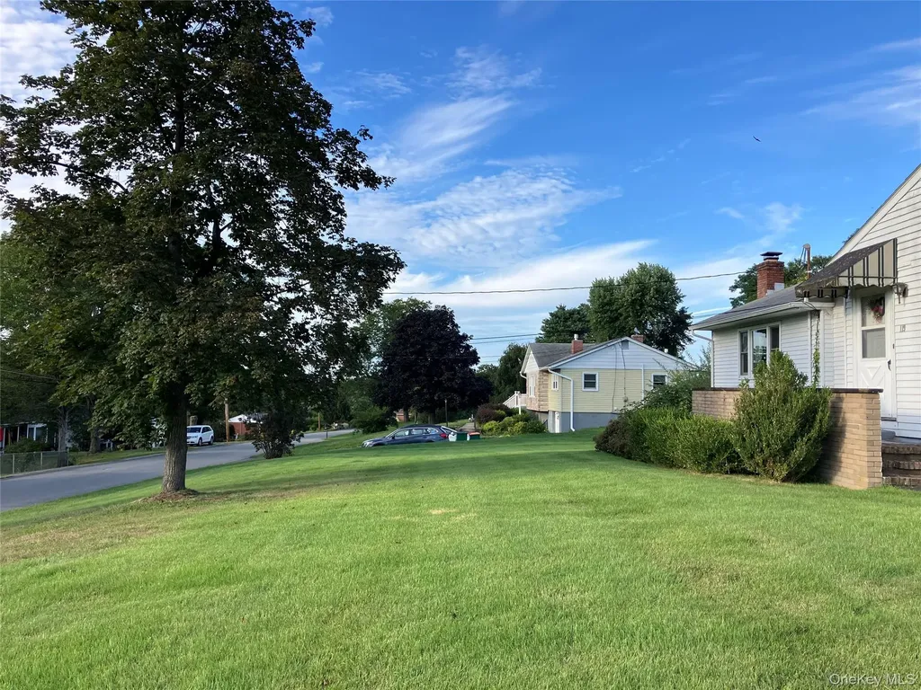 119 Cherrywood Drive Fishkill NY 12524