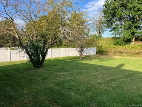 119 Cherrywood Drive Fishkill NY 12524