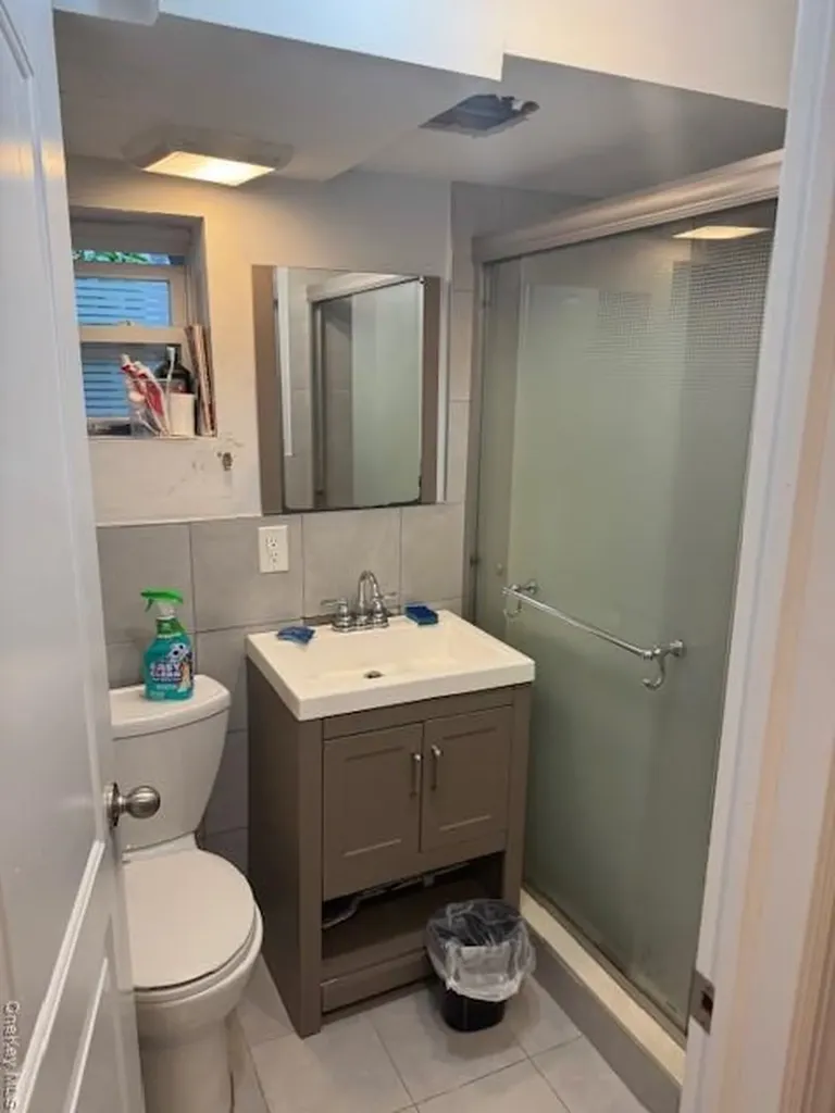 841 E 226th Street Bronx NY 10466