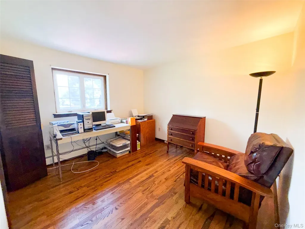 2 Myers Lane Hyde Park NY 12538