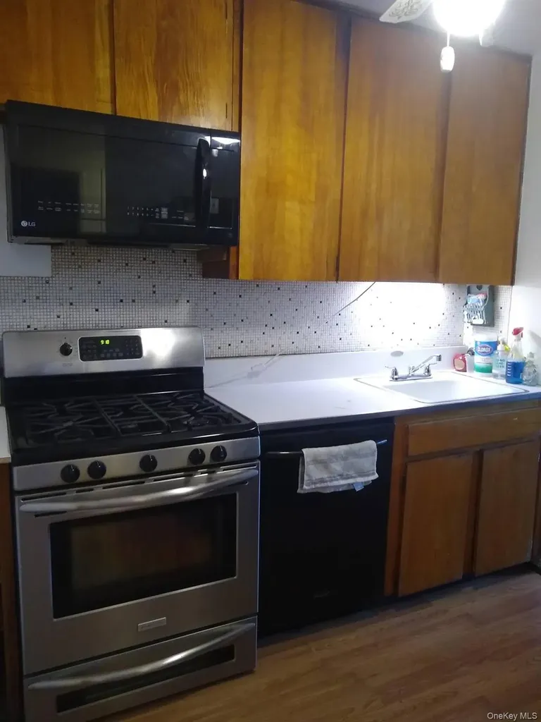 81-05 149th Avenue Howard Beach NY 11414
