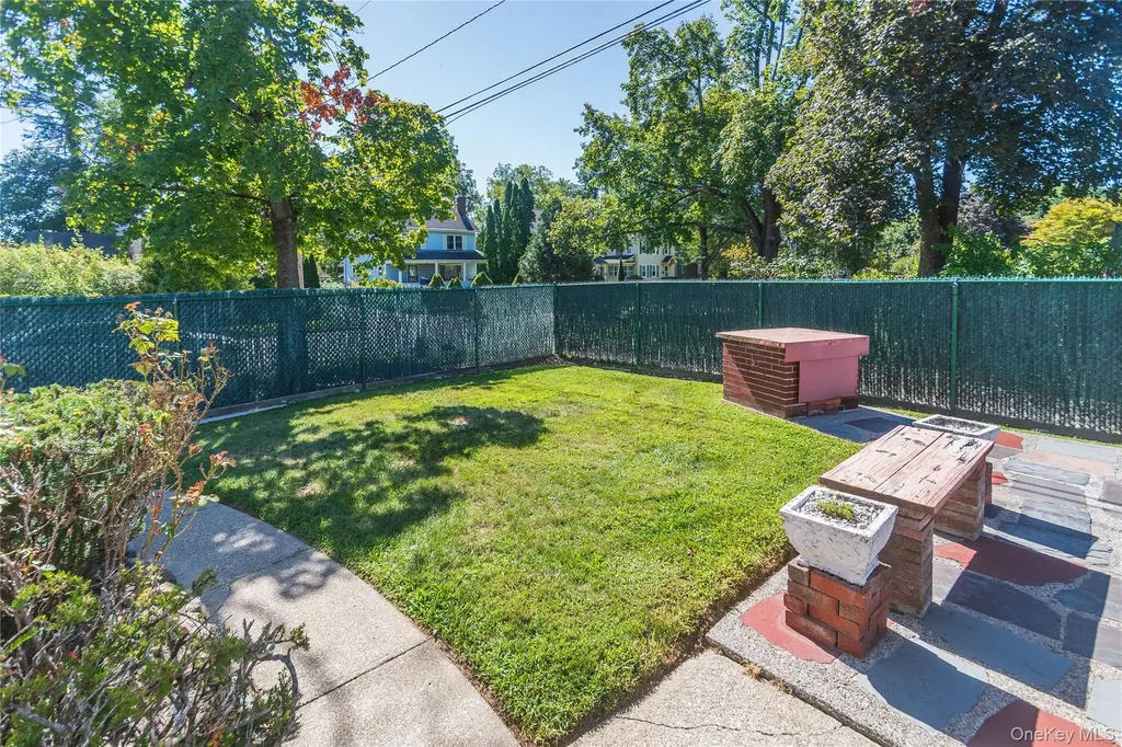 325 Hooker Avenue Poughkeepsie NY 12603