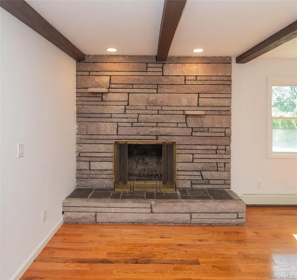 325 Hooker Avenue Poughkeepsie NY 12603