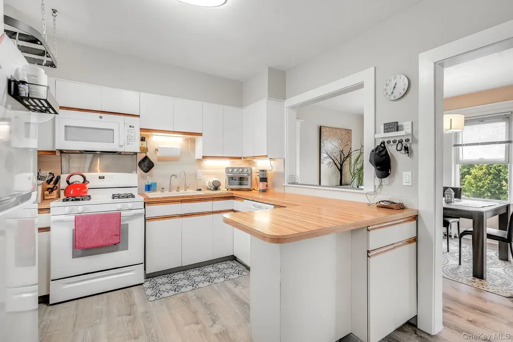 17 Edward Street West Harrison NY 10604