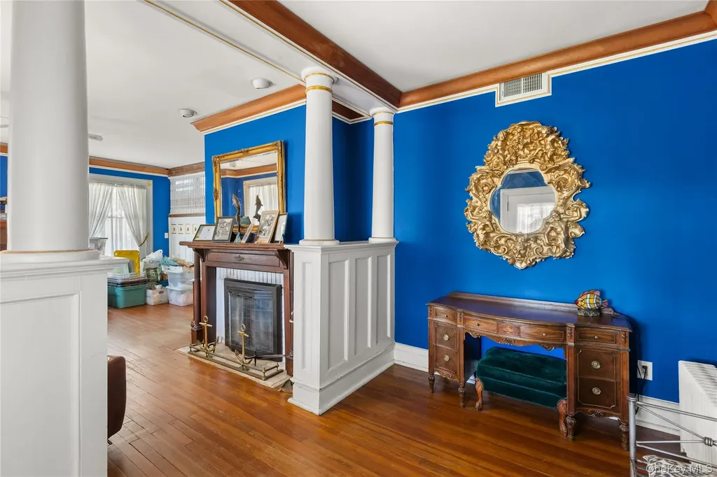 91 Ocean Avenue Bay Shore NY 11706
