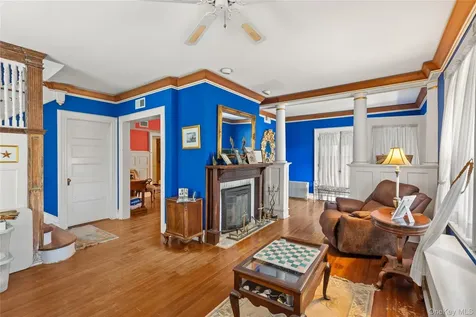 91 Ocean Avenue Bay Shore NY 11706