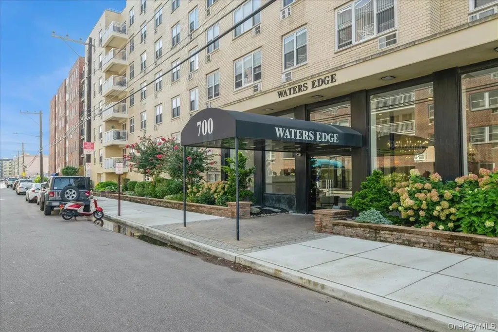 700 Shore Road Long Beach NY 11561