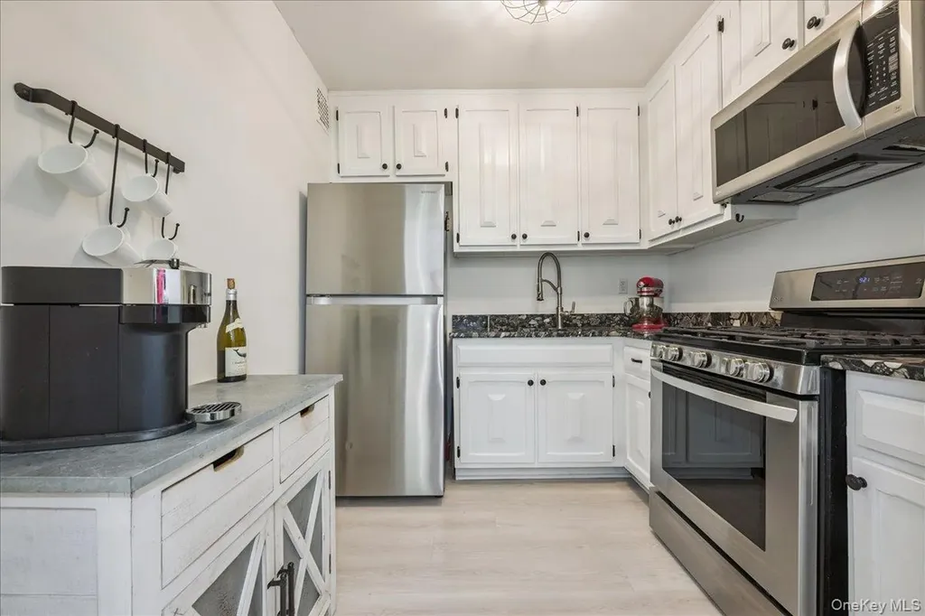 700 Shore Road Long Beach NY 11561