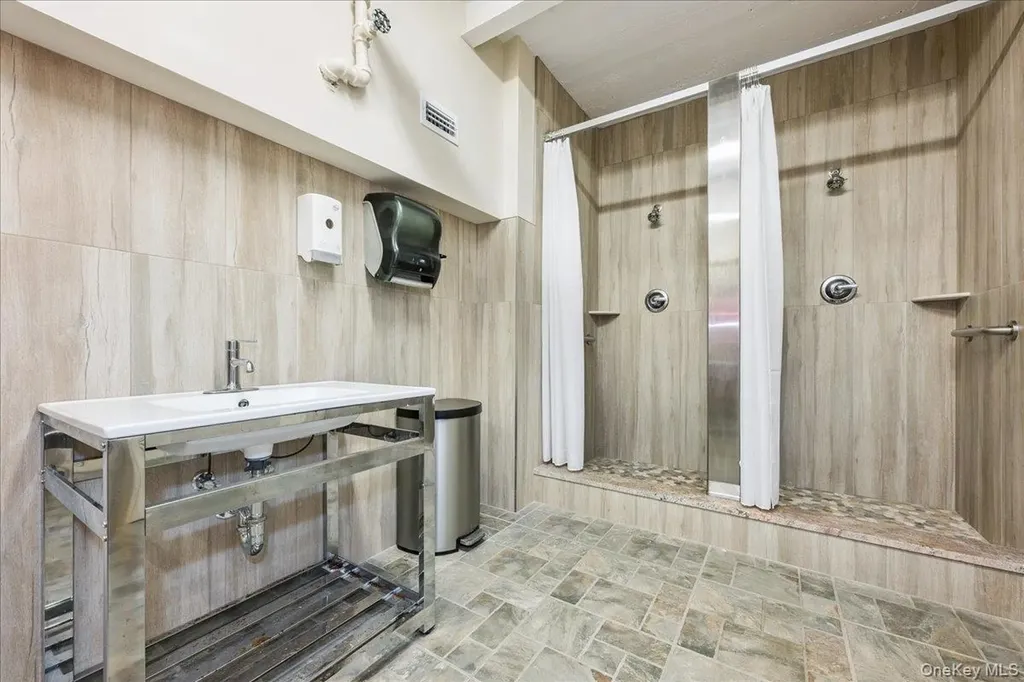 700 Shore Road Long Beach NY 11561
