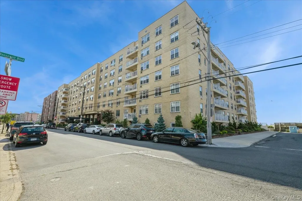 700 Shore Road Long Beach NY 11561