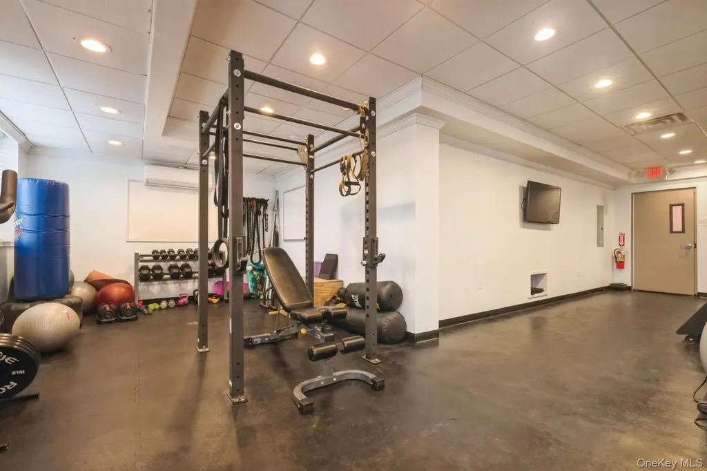 700 Shore Road Long Beach NY 11561