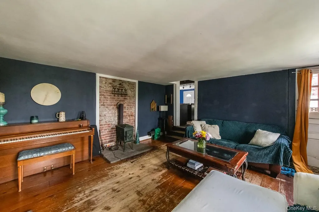 88 S Hamilton Street Poughkeepsie NY 12601