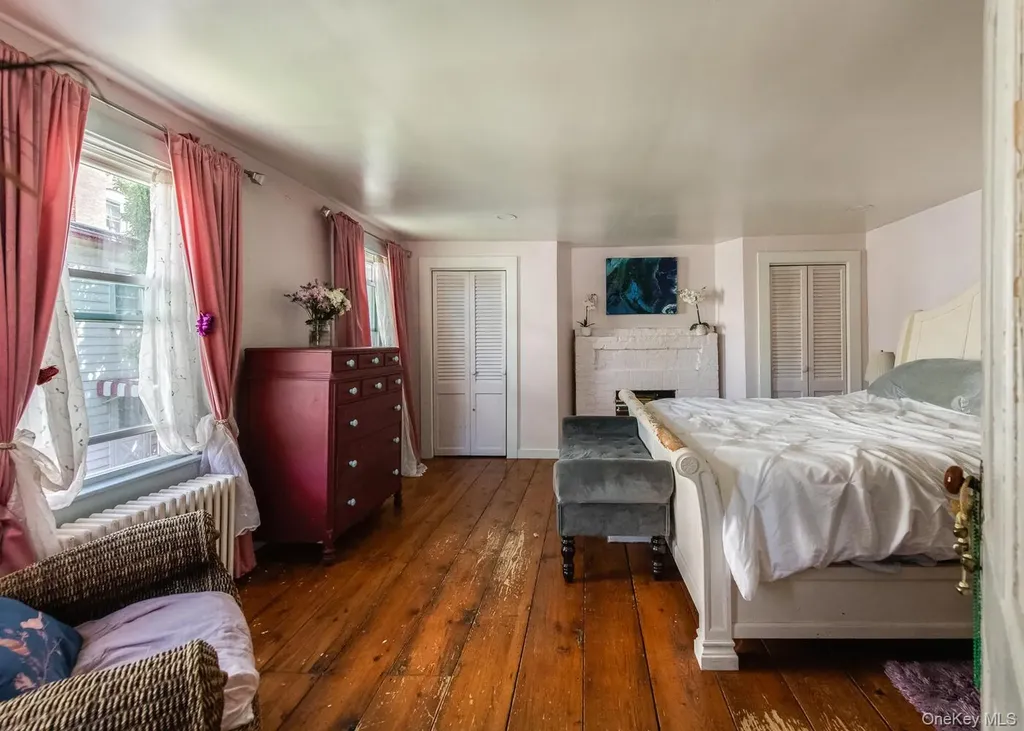 88 S Hamilton Street Poughkeepsie NY 12601
