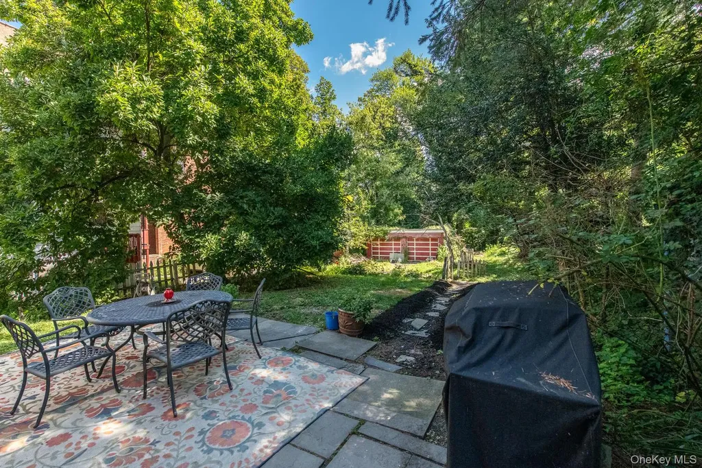 88 S Hamilton Street Poughkeepsie NY 12601