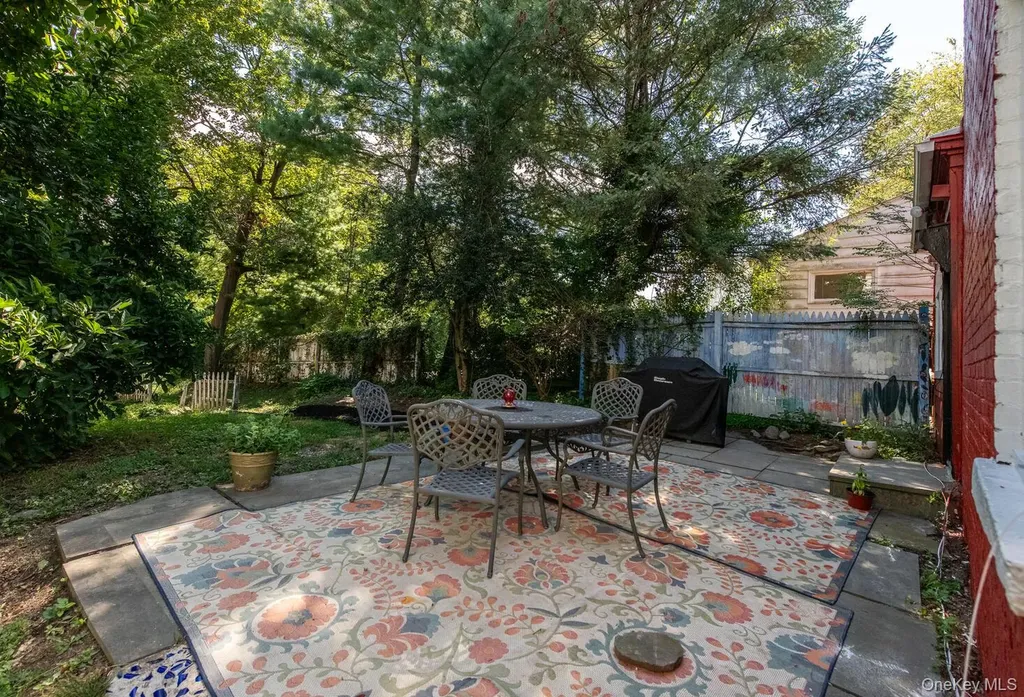 88 S Hamilton Street Poughkeepsie NY 12601