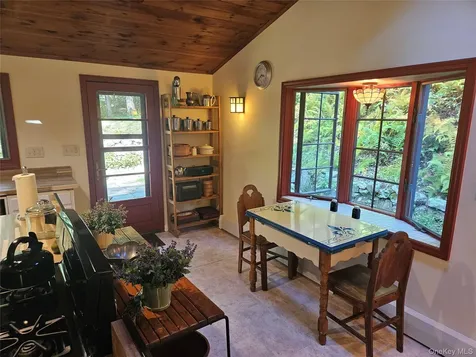 4 Old Cat Rock Road Garrison NY 10524