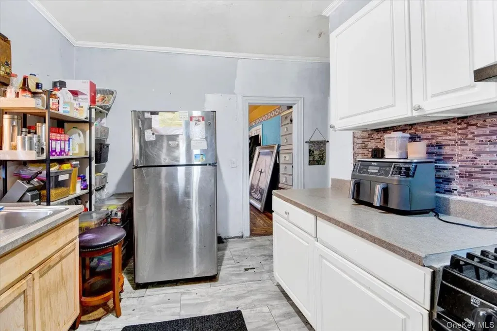 4122 Wickham Avenue Bronx NY 10466