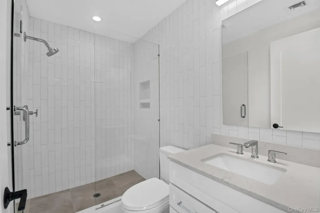 95 N Summit Boulevard Westhampton NY 11977