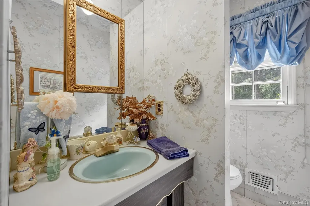 27 Orchard Hill Road Katonah NY 10536