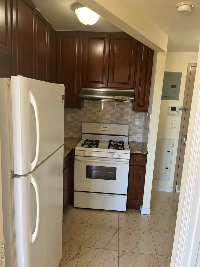 13621 Latimer Place Flushing NY 11354