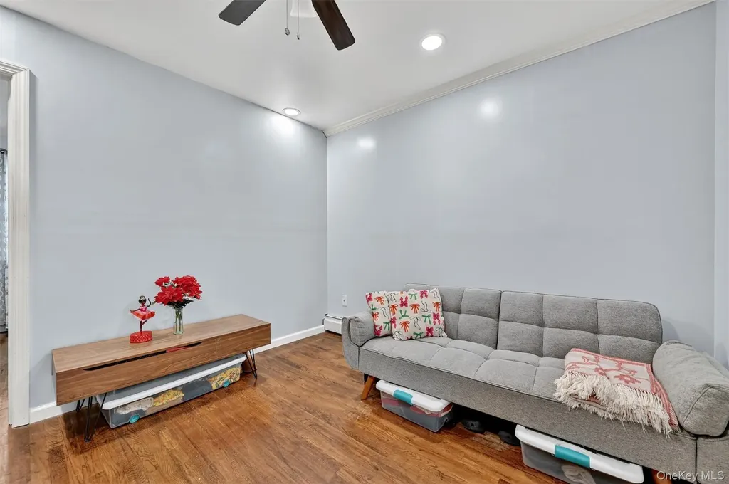356 N Broadway Yonkers NY 10701