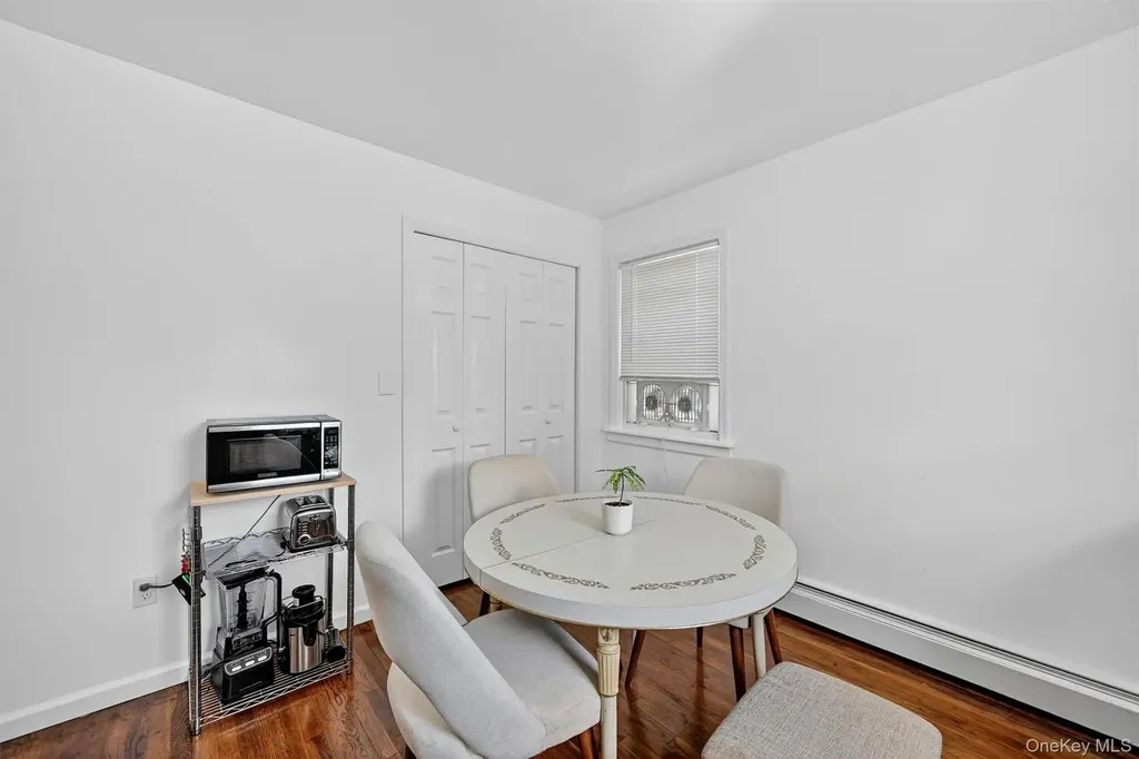 356 N Broadway Yonkers NY 10701