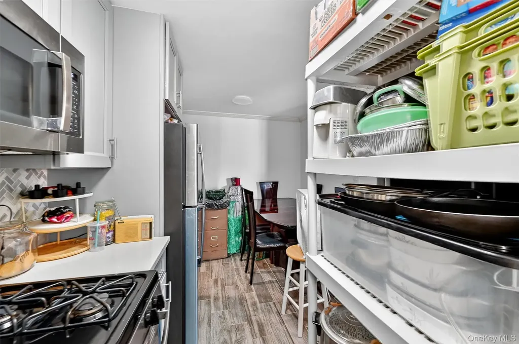 356 N Broadway Yonkers NY 10701