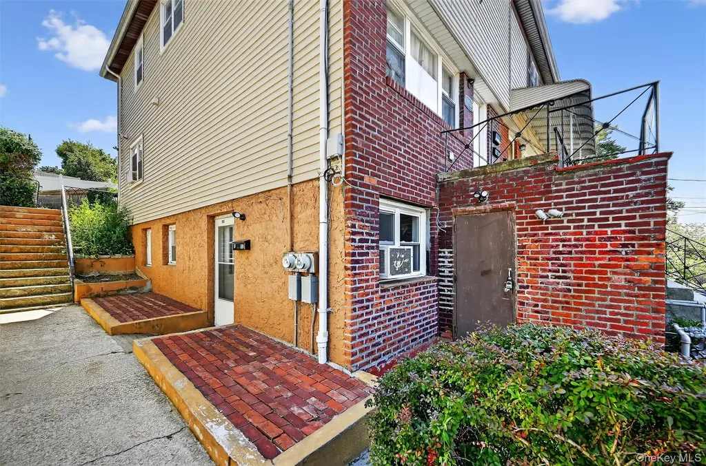 356 N Broadway Yonkers NY 10701