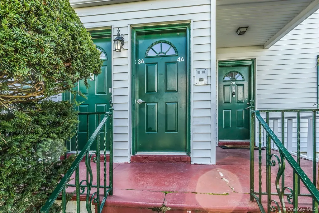 494 South Ocean Freeport NY 11520