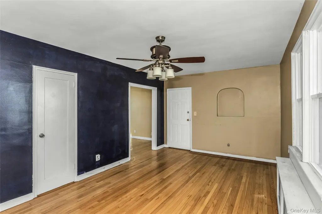 494 South Ocean Freeport NY 11520